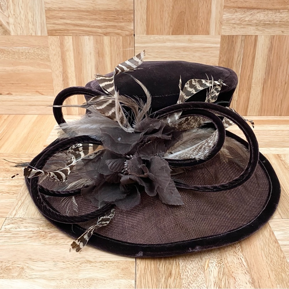 PETER BETTLEY London Chocolate Brown Straw Velvet Feather Fascinator Hat